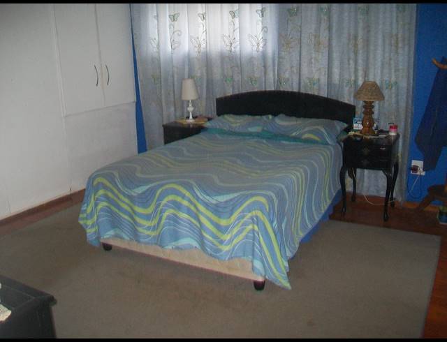 3 BEDROOM FREESTANDING FOR SALE IN PALM BEACH